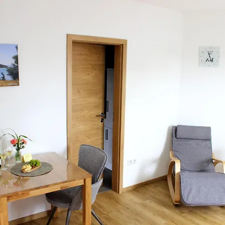 Apartment Fraenkische Seenliebe